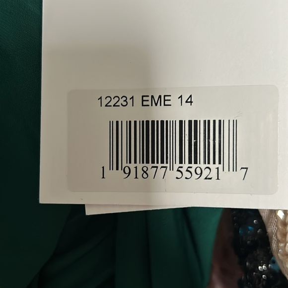 Mac Duggal 12231 NWT BEADED CUFF DROP SHOULDER FAUX WRAP GOWN - Picture 15 of 16